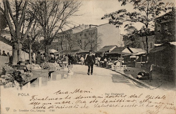 Pola : der Obstmarkt