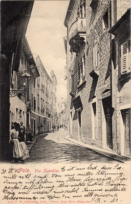 Pola : Via Kandler