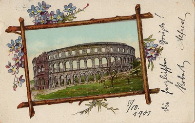 Pola : Arena