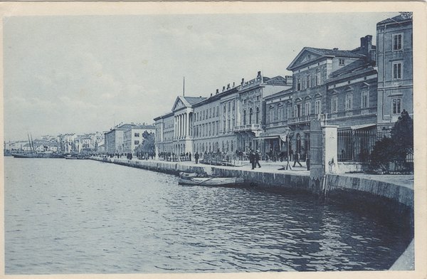 [Pola : Riva]