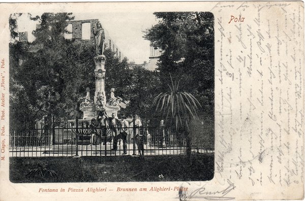 Pola : Fontana in Piazza Alighieri = Brunnen am Alighieri-Platz