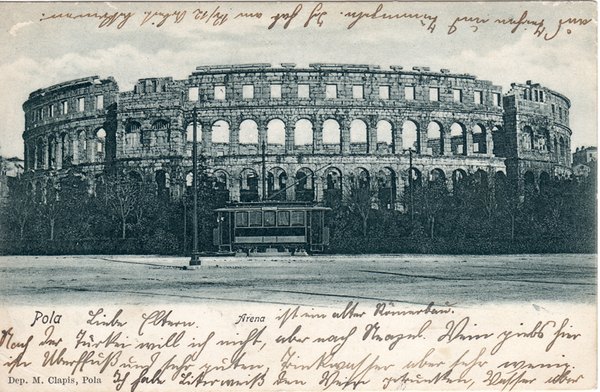 Pola : Arena