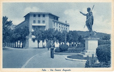 Pola : Via Cesare Augusto