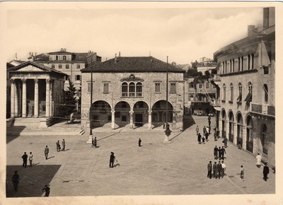 [Pola : Foro e Municipio]