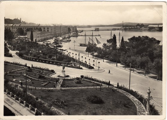 [Pola : il porto e giardini