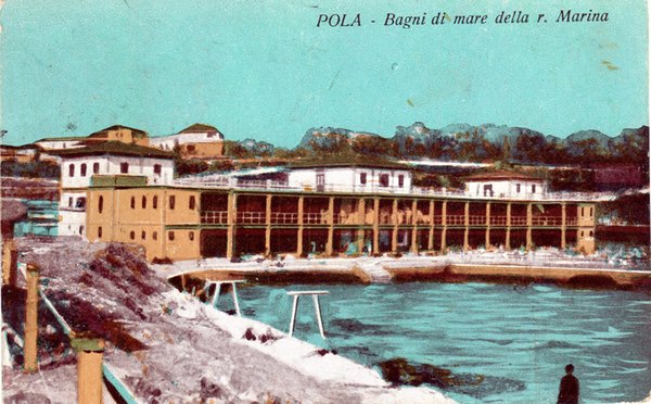 Pola : bagni di mare della r. Marina