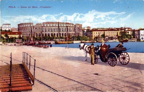 Pola : Arena con Molo "Elisabetta"