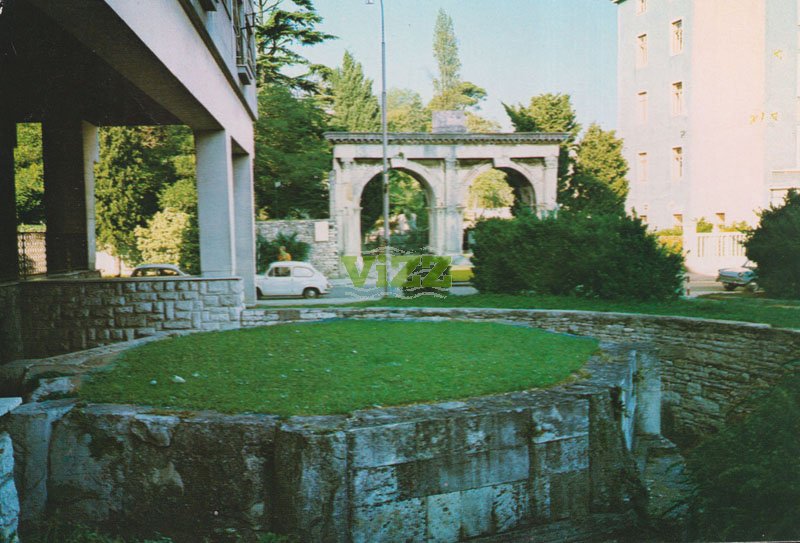 023 Front