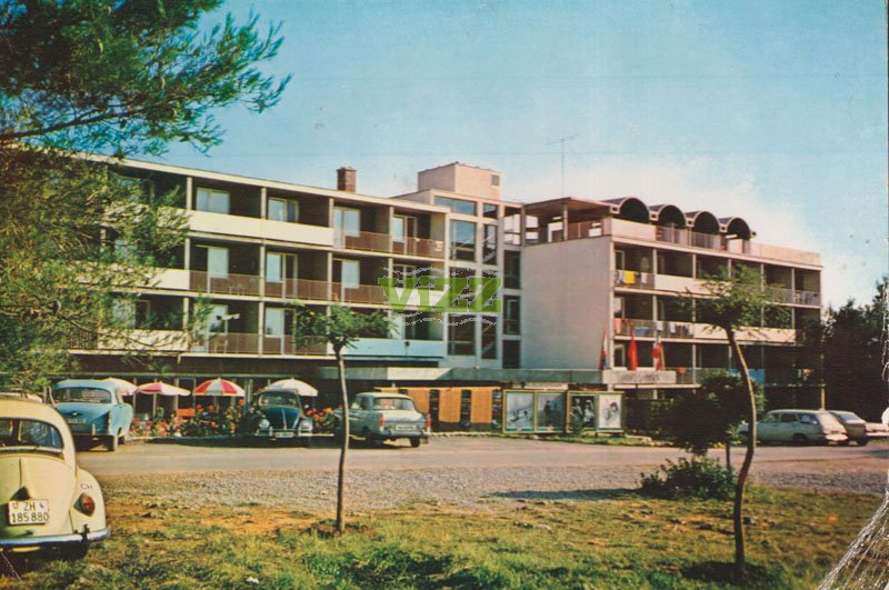 098 Front