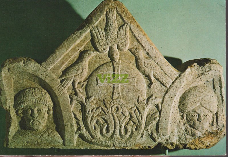 048 Front