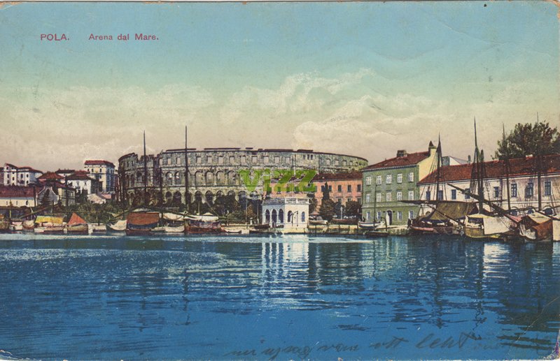 Pola: Arena dal mare lice